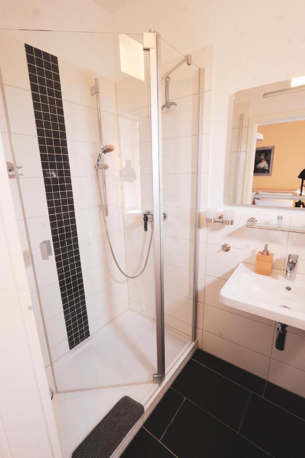 B&B Echternacher Hof Kinheim エクステリア 写真